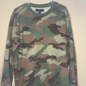 Camo Pullover